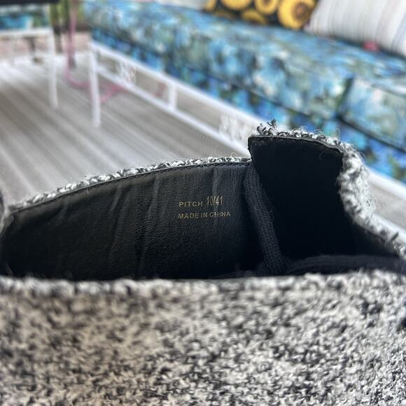 Dirty Laundry Tweed Black White Tweed Boots Size EU 41 US 10 - Picture 9 of 11